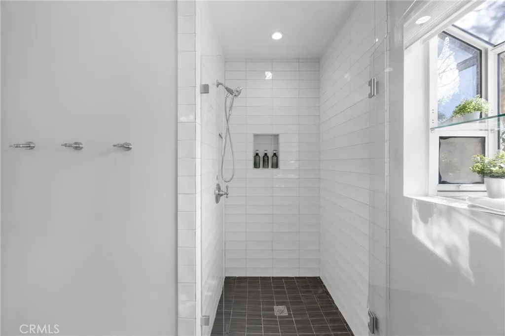 Additional image 29 of 134 Bennett Ave, Long Beach, CA 90803