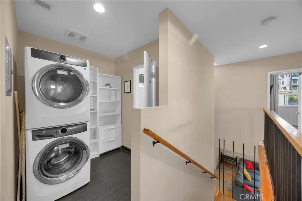 Additional image 40 of 134 Bennett Ave, Long Beach, CA 90803