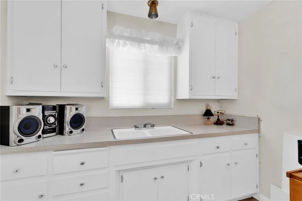 Additional image 94 of 15884 El Centro Road, Hesperia, CA 92345