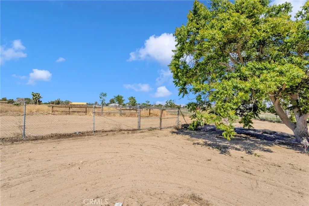 Additional image 104 of 15884 El Centro Road, Hesperia, CA 92345