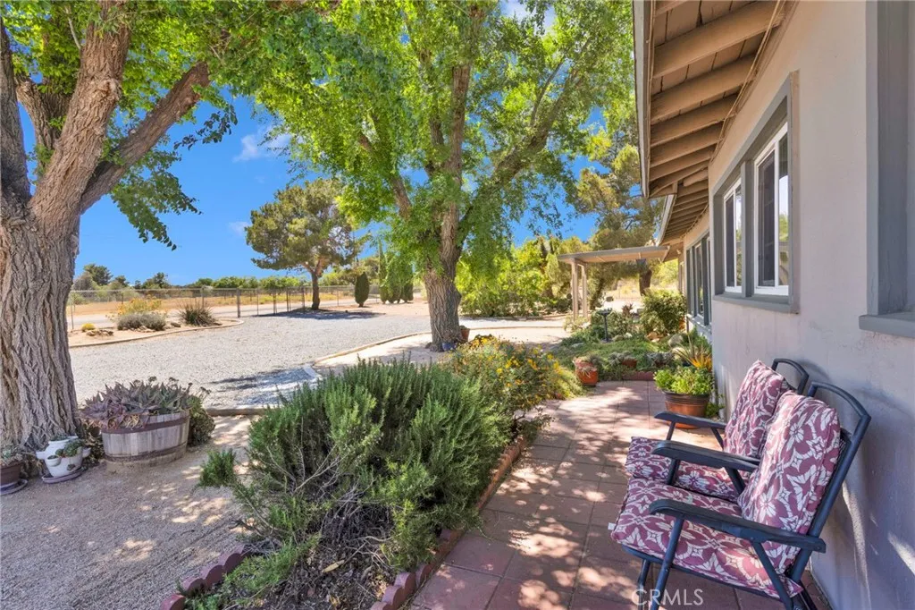 Additional image 4 of 15884 El Centro Road, Hesperia, CA 92345