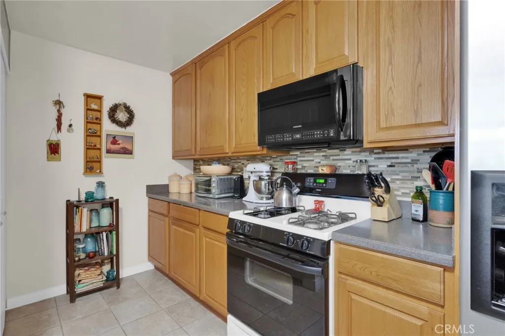 Additional image 31 of 15884 El Centro Road, Hesperia, CA 92345