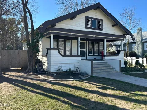 2121 Park Way, Bakersfield, CA MLS: V1-28087