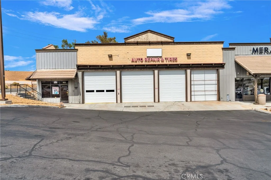 931 Armory Rd, Barstow, CA 92311 photo 4