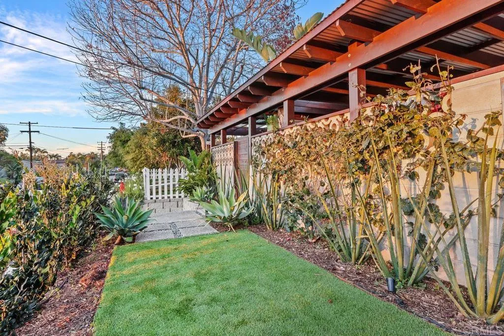 Additional image 48 of 803 Saxony Road, Encinitas, CA 92024