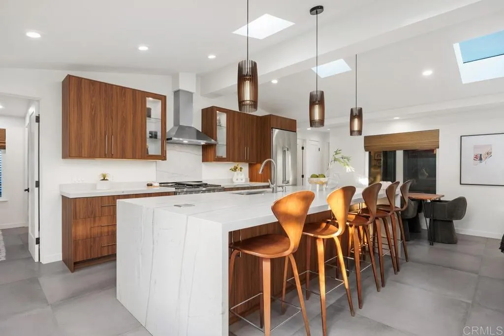 Additional image 2 of 803 Saxony Road, Encinitas, CA 92024