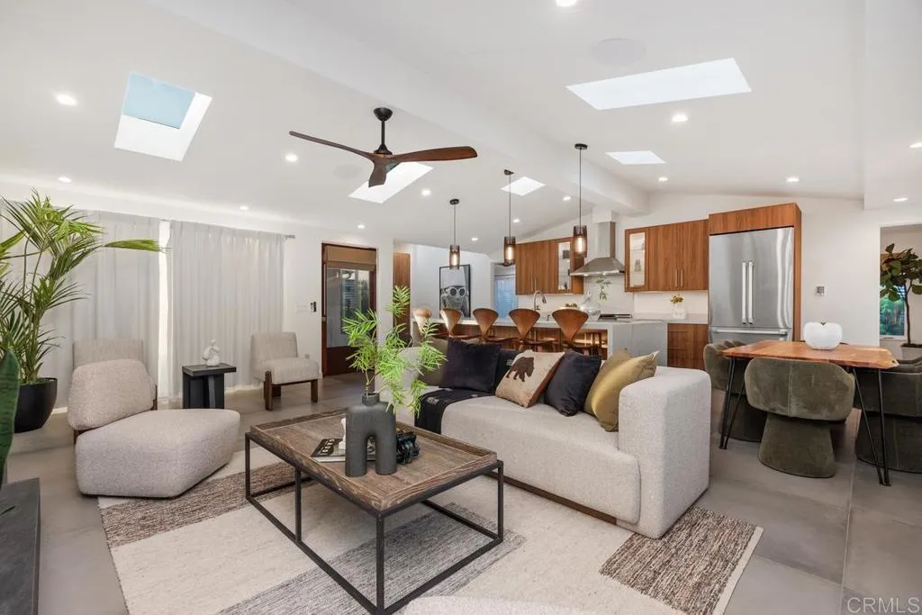 Additional image 8 of 803 Saxony Road, Encinitas, CA 92024