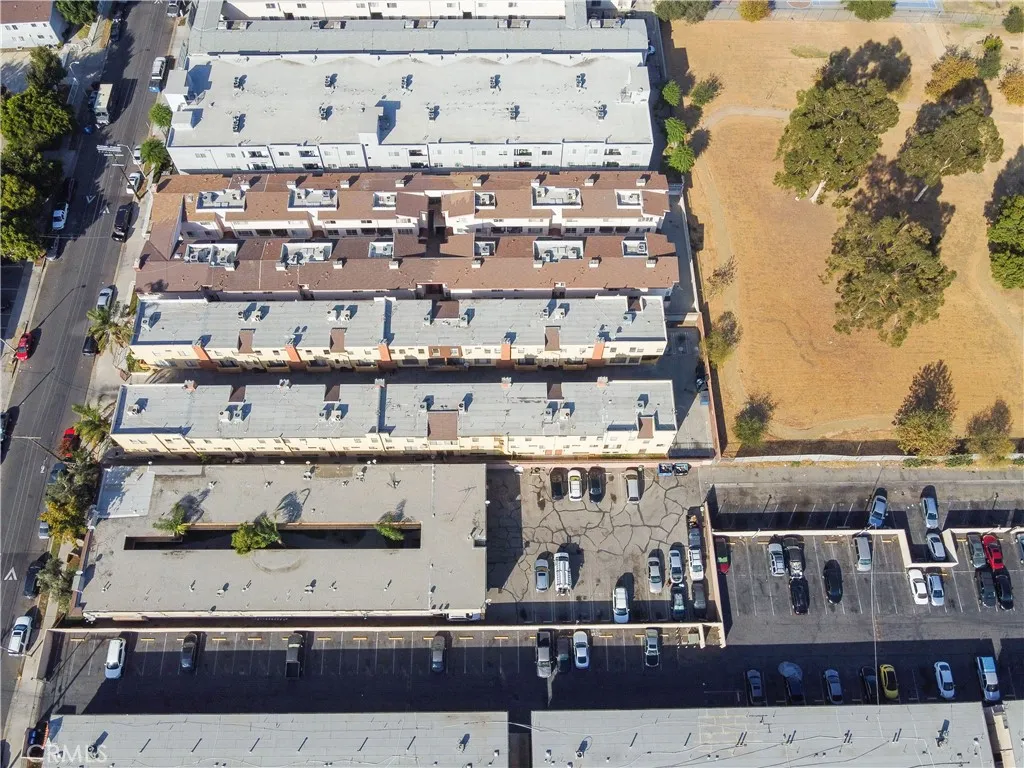 Additional image 14 of 8734 - 8736 Burnet Ave, North Hills, CA 91343