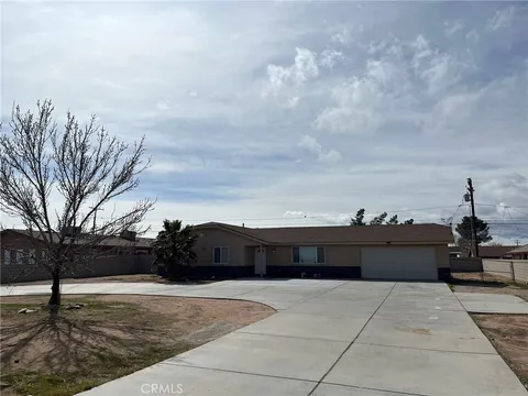 12440 Central Road, Apple Valley, CA MLS: HD25058701