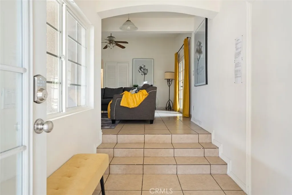 Additional image 4 of 710 Elmwood Dr, Escondido, CA 92025