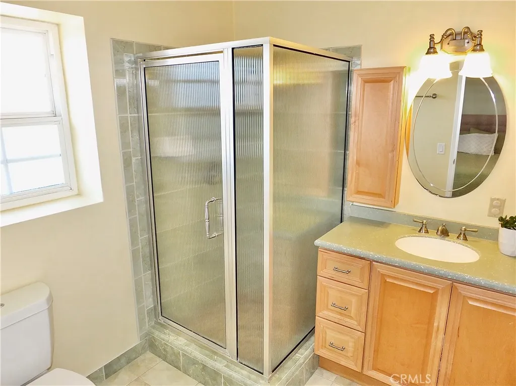 Additional image 16 of 6317 E Eliot St, Long Beach, CA 90803