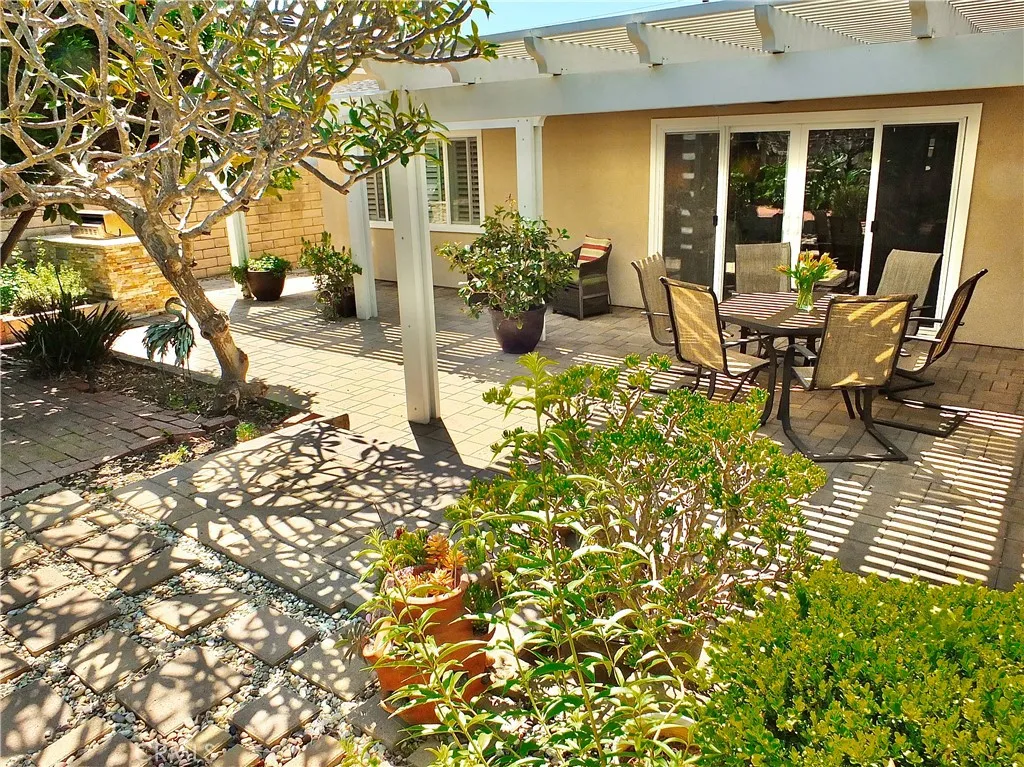 Additional image 77 of 6317 E Eliot St, Long Beach, CA 90803