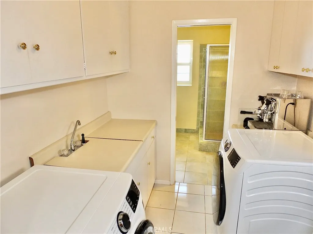 Additional image 54 of 6317 E Eliot St, Long Beach, CA 90803