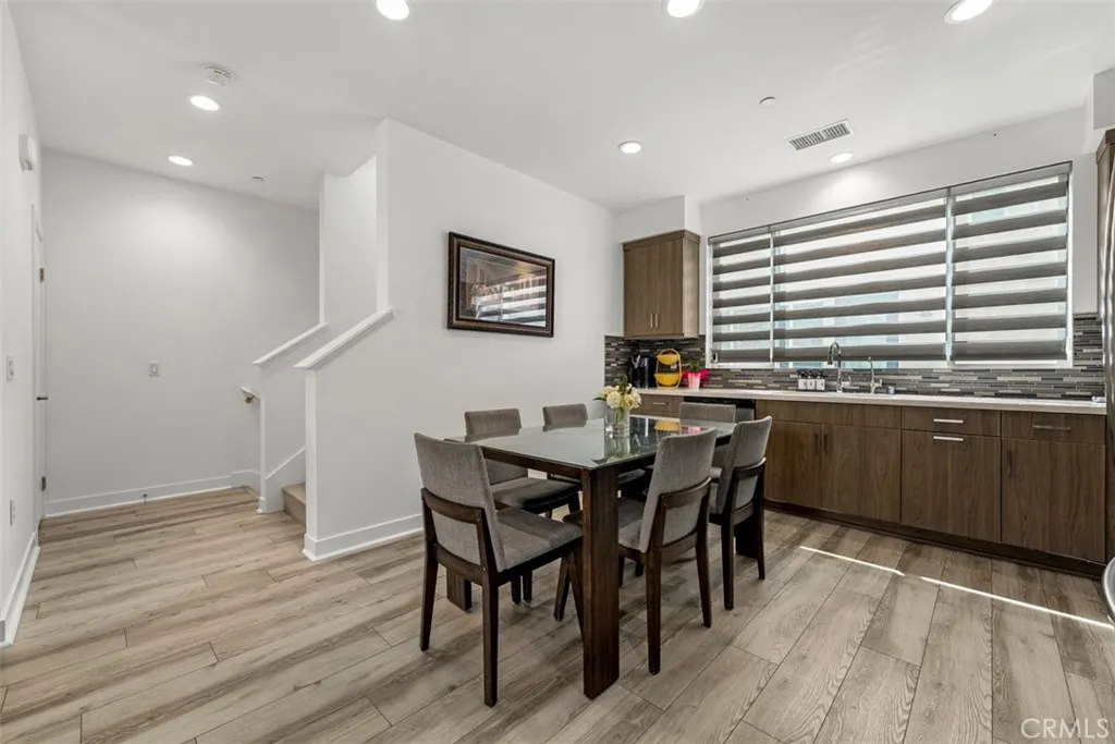 Additional image 9 of 9914 Artesia Unit 302, Bellflower, CA 90706