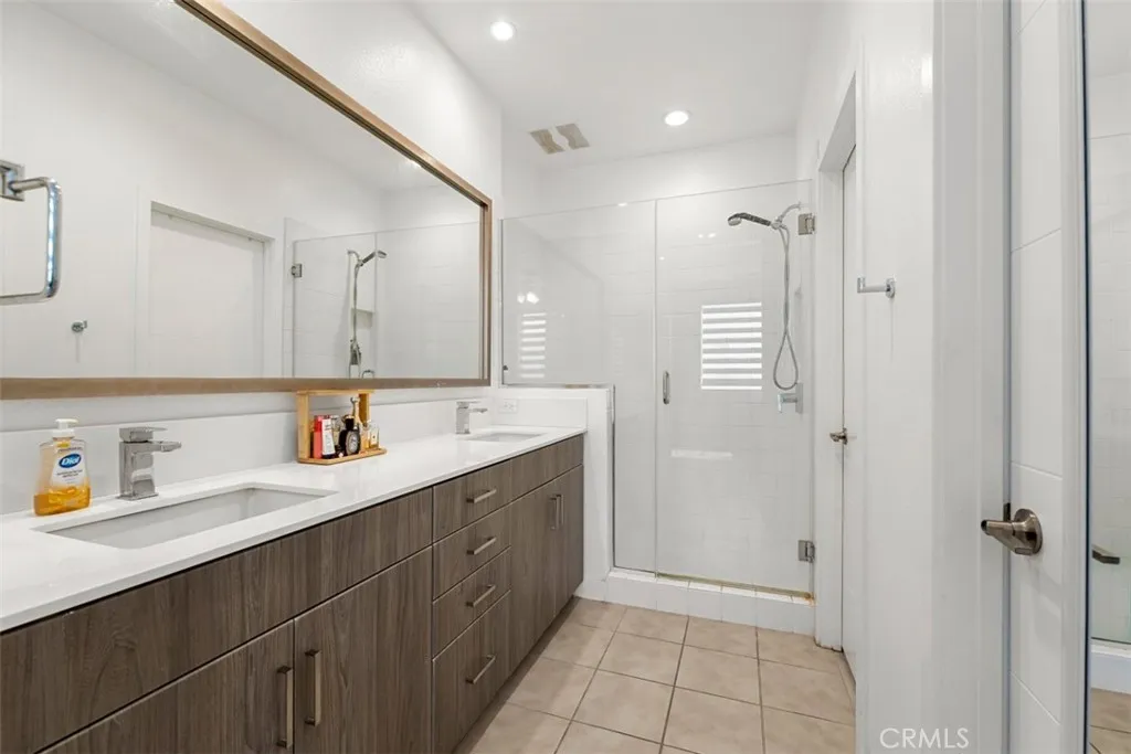 Additional image 45 of 9914 Artesia Unit 302, Bellflower, CA 90706