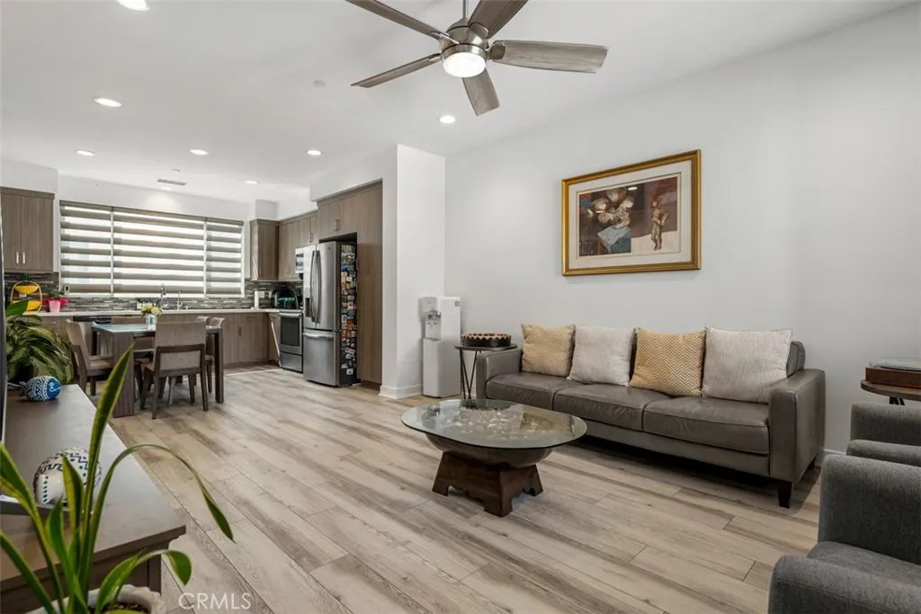 Additional image 4 of 9914 Artesia Unit 302, Bellflower, CA 90706