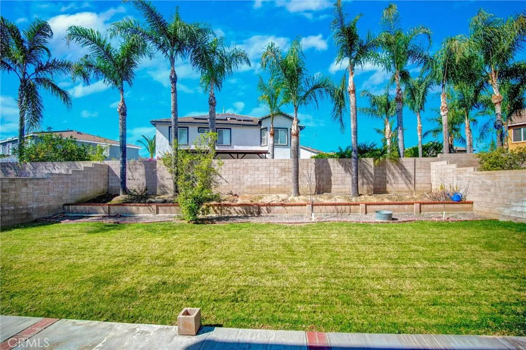 6713 Leanne St, Eastvale, CA 91752