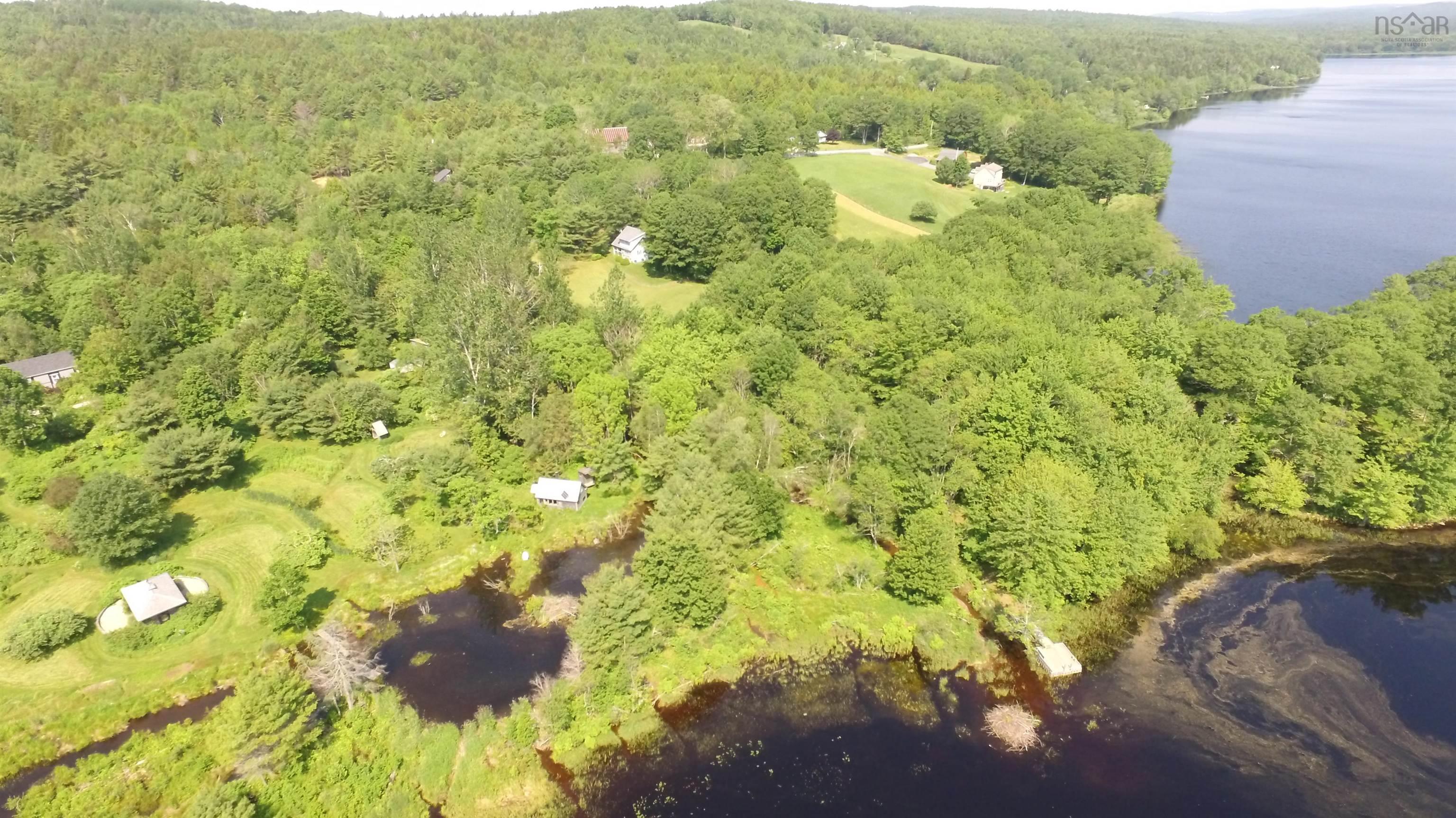 63 Frank Road - Photo 4
