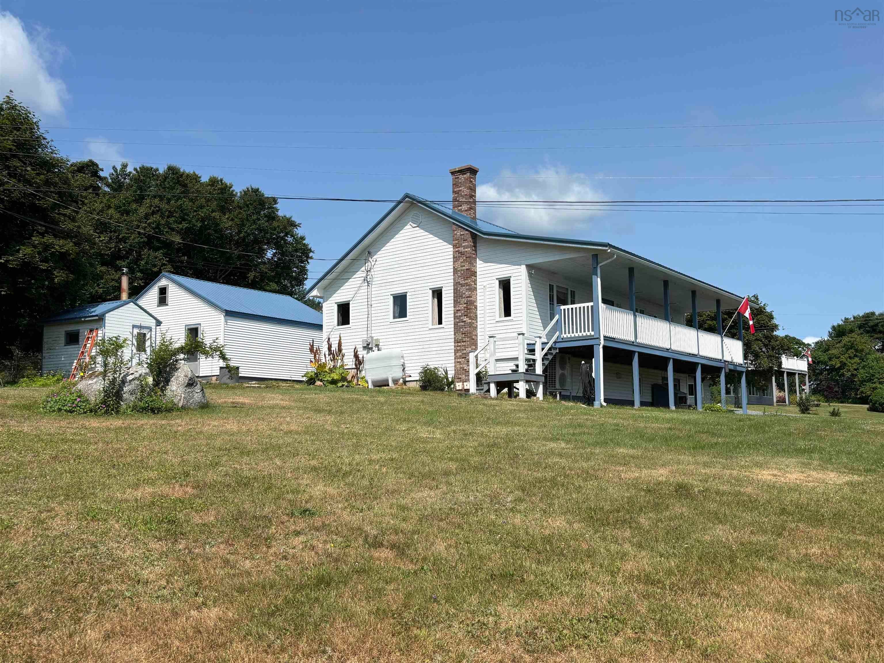 7102 Highway 331 - Photo 4