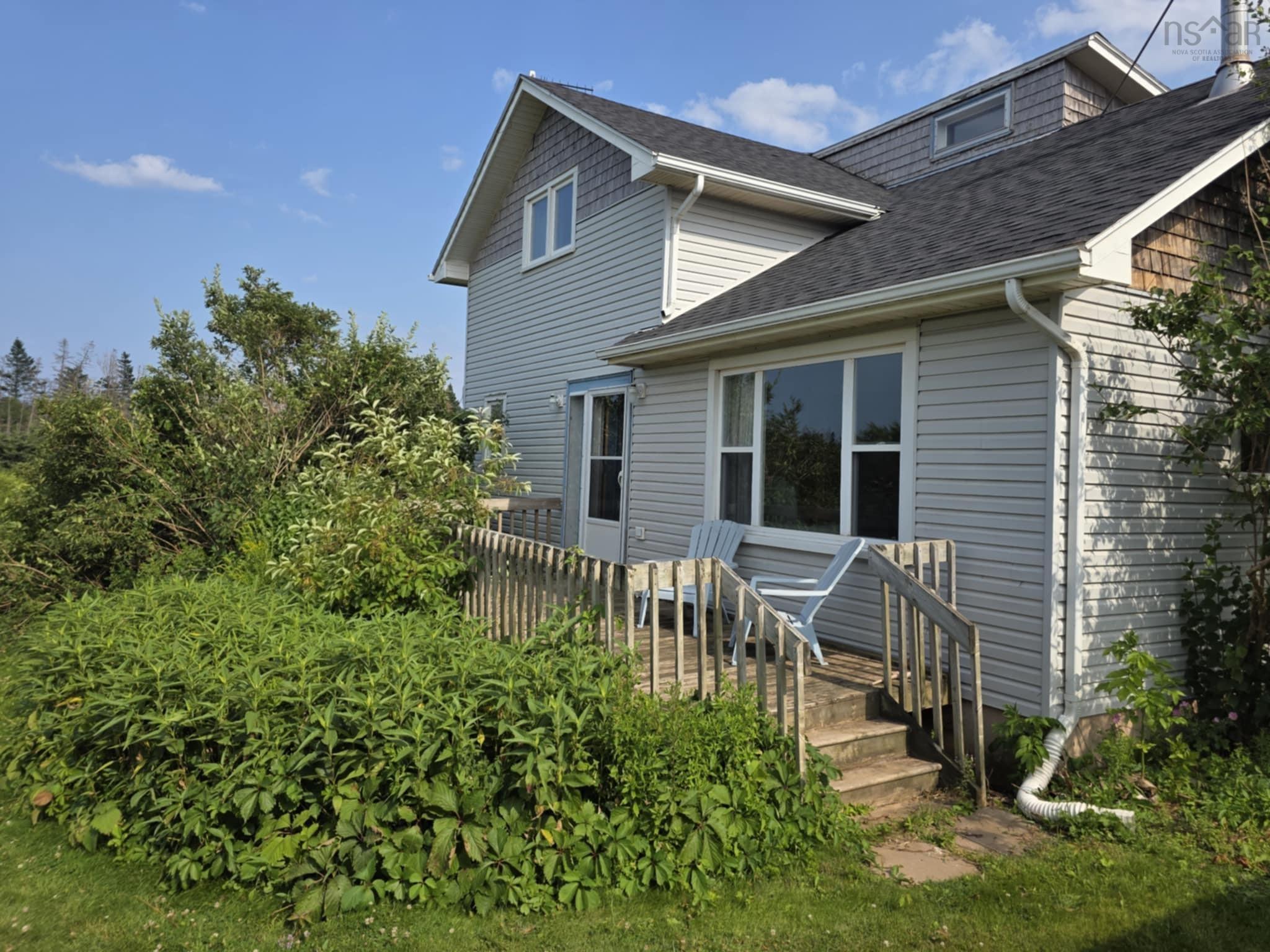70 Skinners Cove East Road