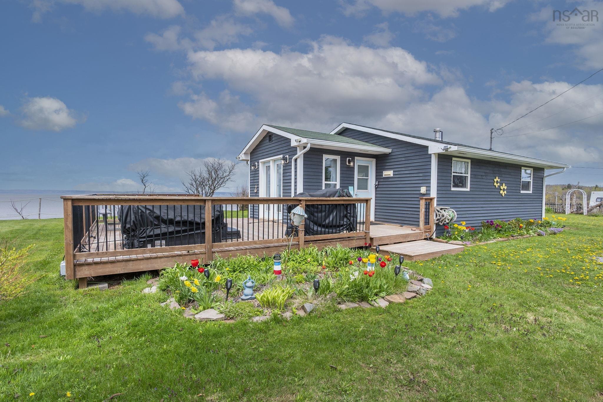 Photo 1 of 50 — 30 Blomidon View Lane, Bramber, NS B0N 2A0