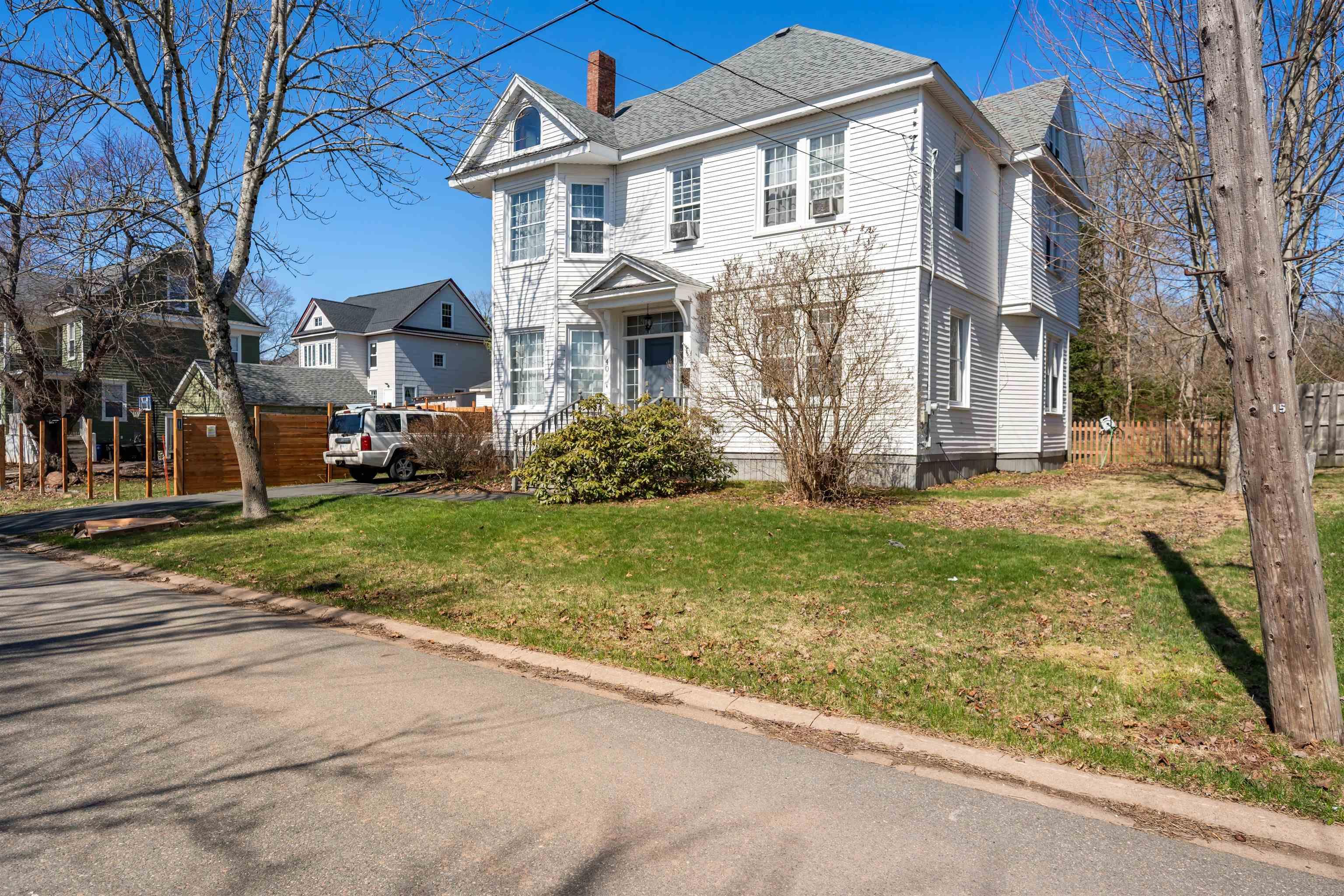 Photo 1 of 38 — 40 Clifford Street, Amherst, NS B4H 2G4