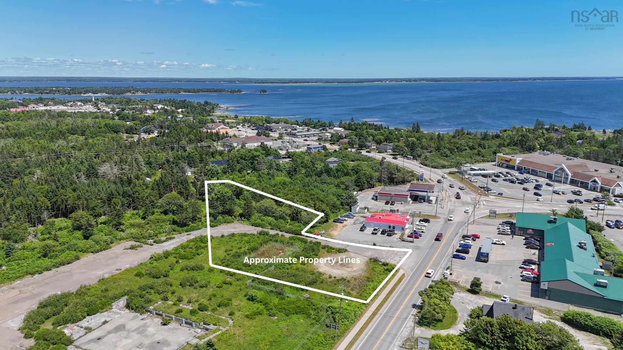 3736 Highway 3 - Photo 3