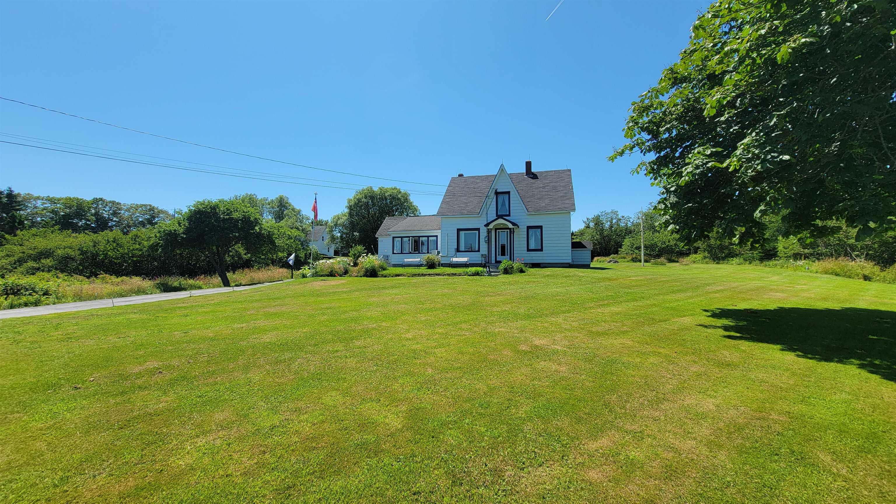 Photo 1 of 43 — 486 335 Highway, West Pubnico, NS B0W 3S0
