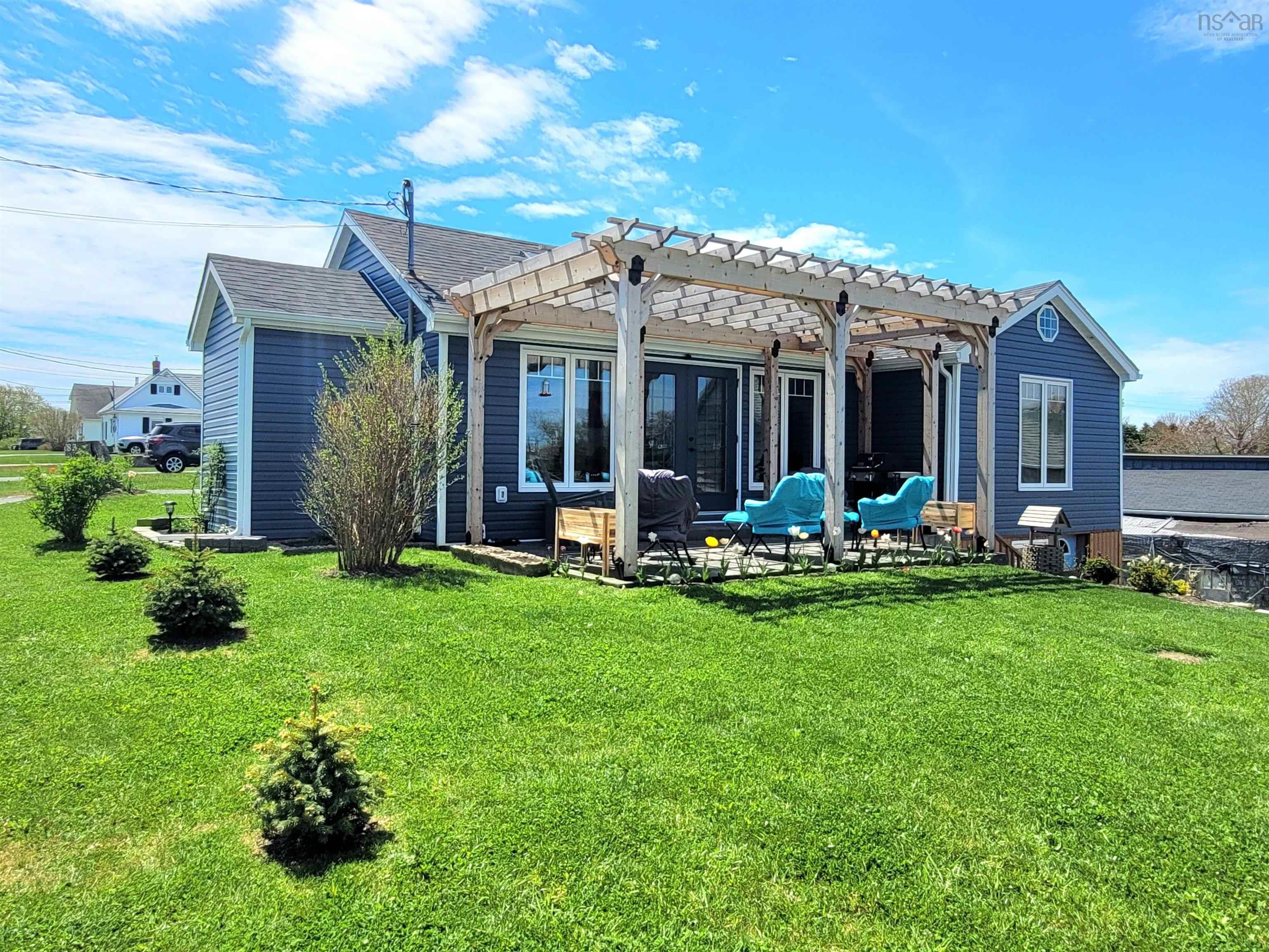 Photo 1 of 39 — 83 South Street, Lockeport, NS B0T 1L0