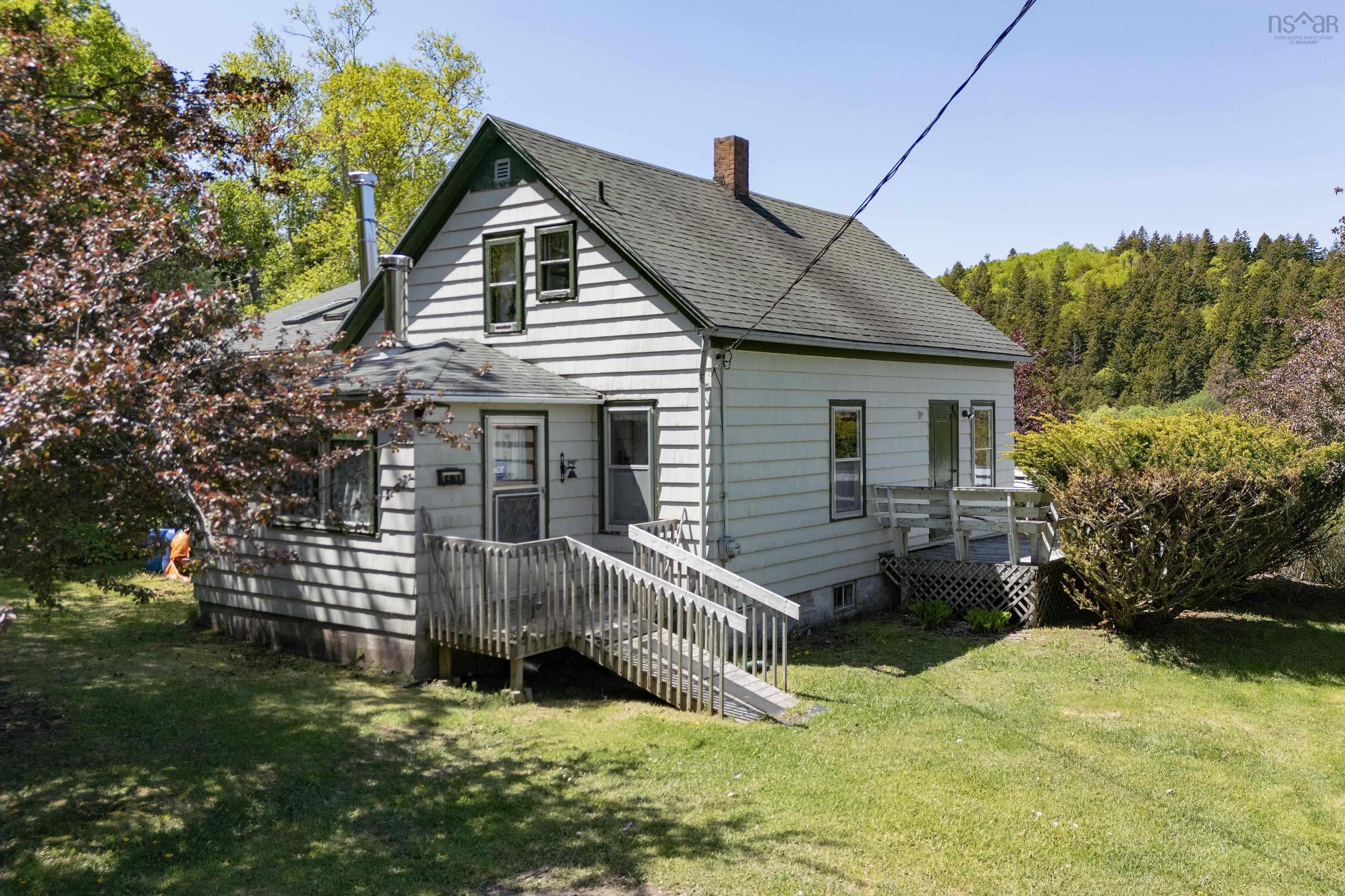 Photo 1 of 35 — 46 Fraserville Loop, East Fraserville, NS B0M 1S0