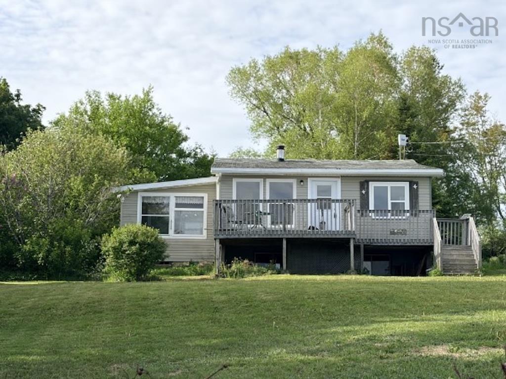 Photo 1 of 37 — 80 Appalosa Trail, Bayhead, NS B0K 1V0
