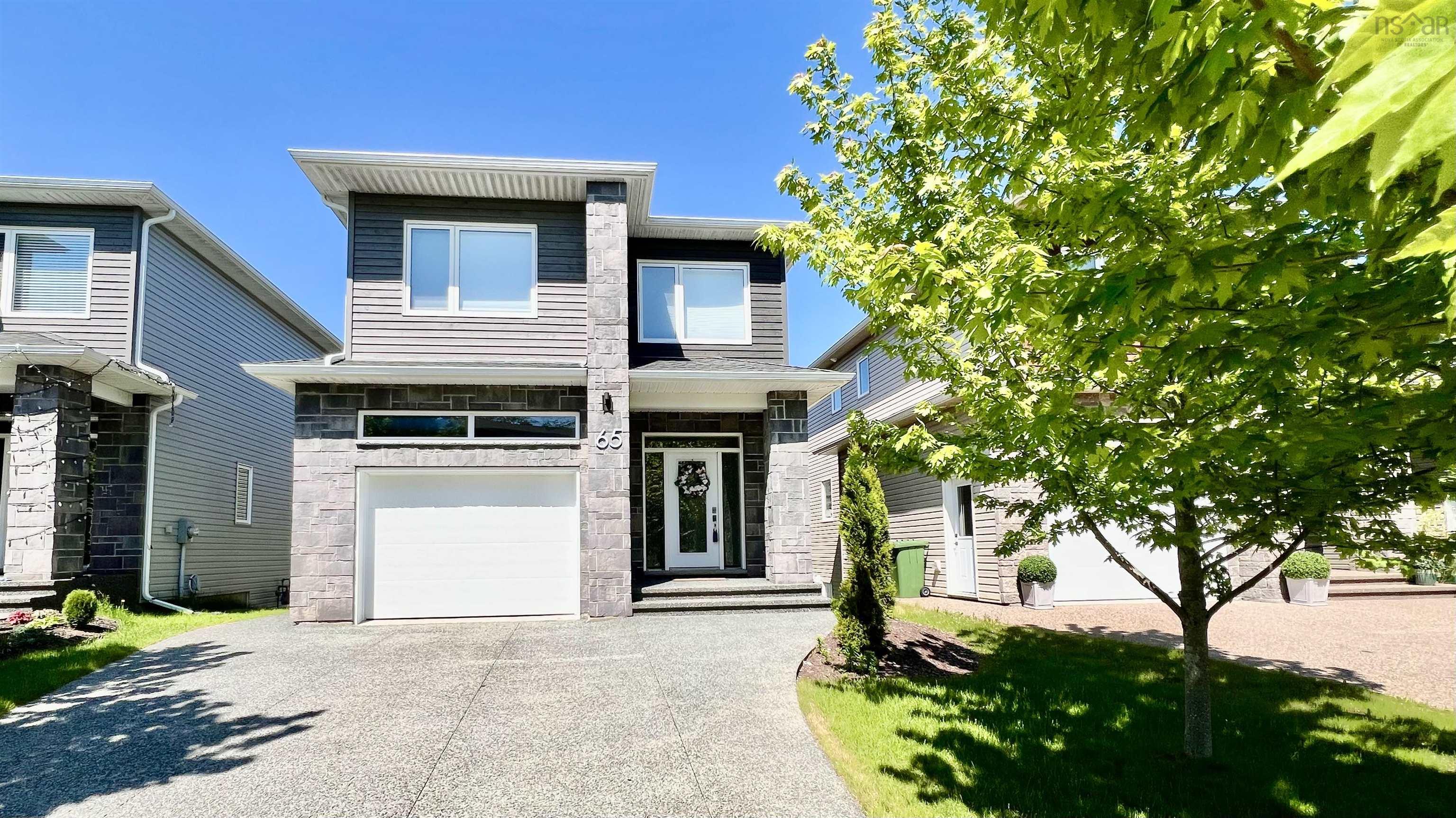 Photo 1 of 26 — 65 Tilbury Avenue, Bedford, NS B4B 0Y1