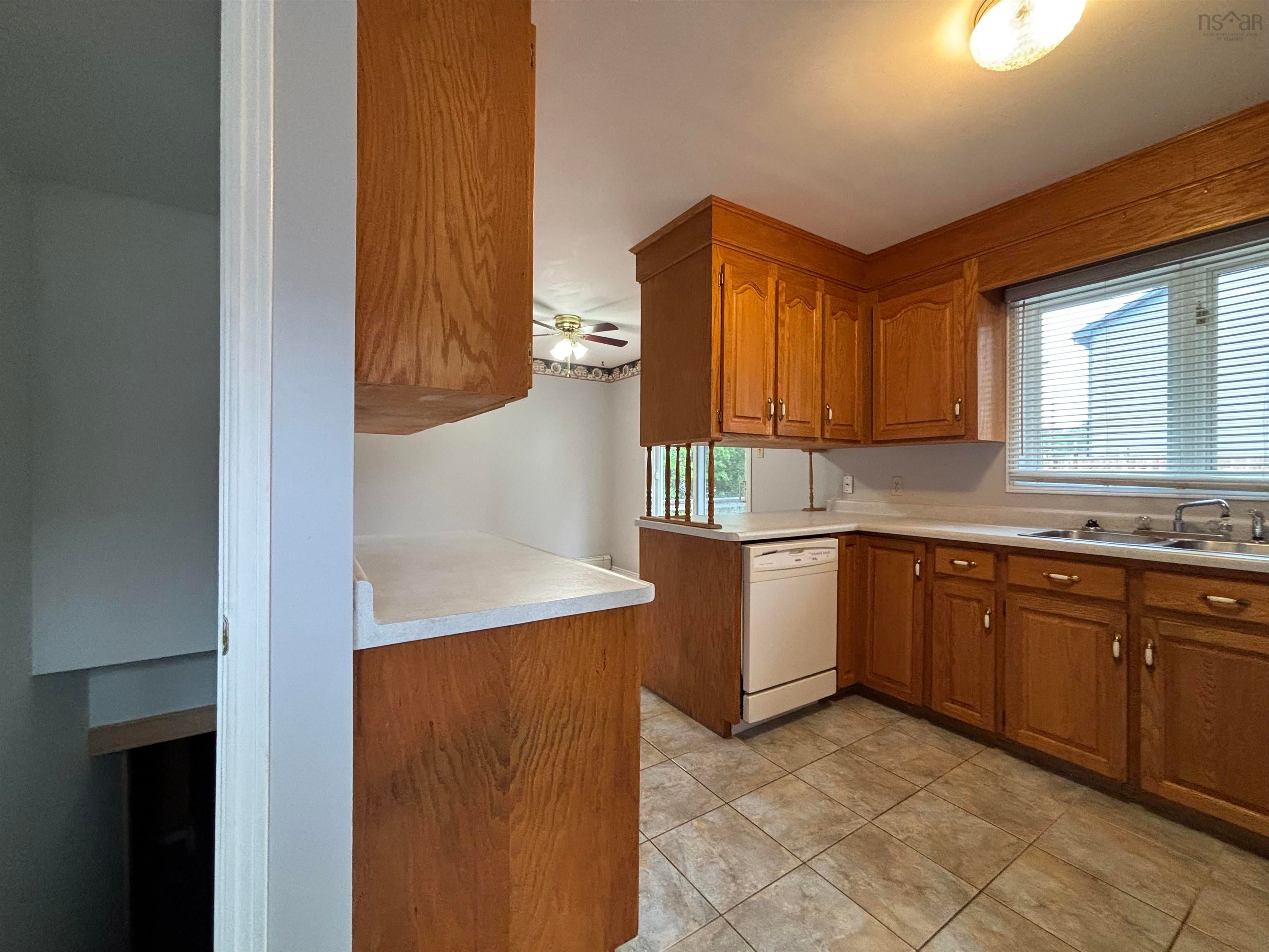 264 Hollingsworth Drive - Photo 4