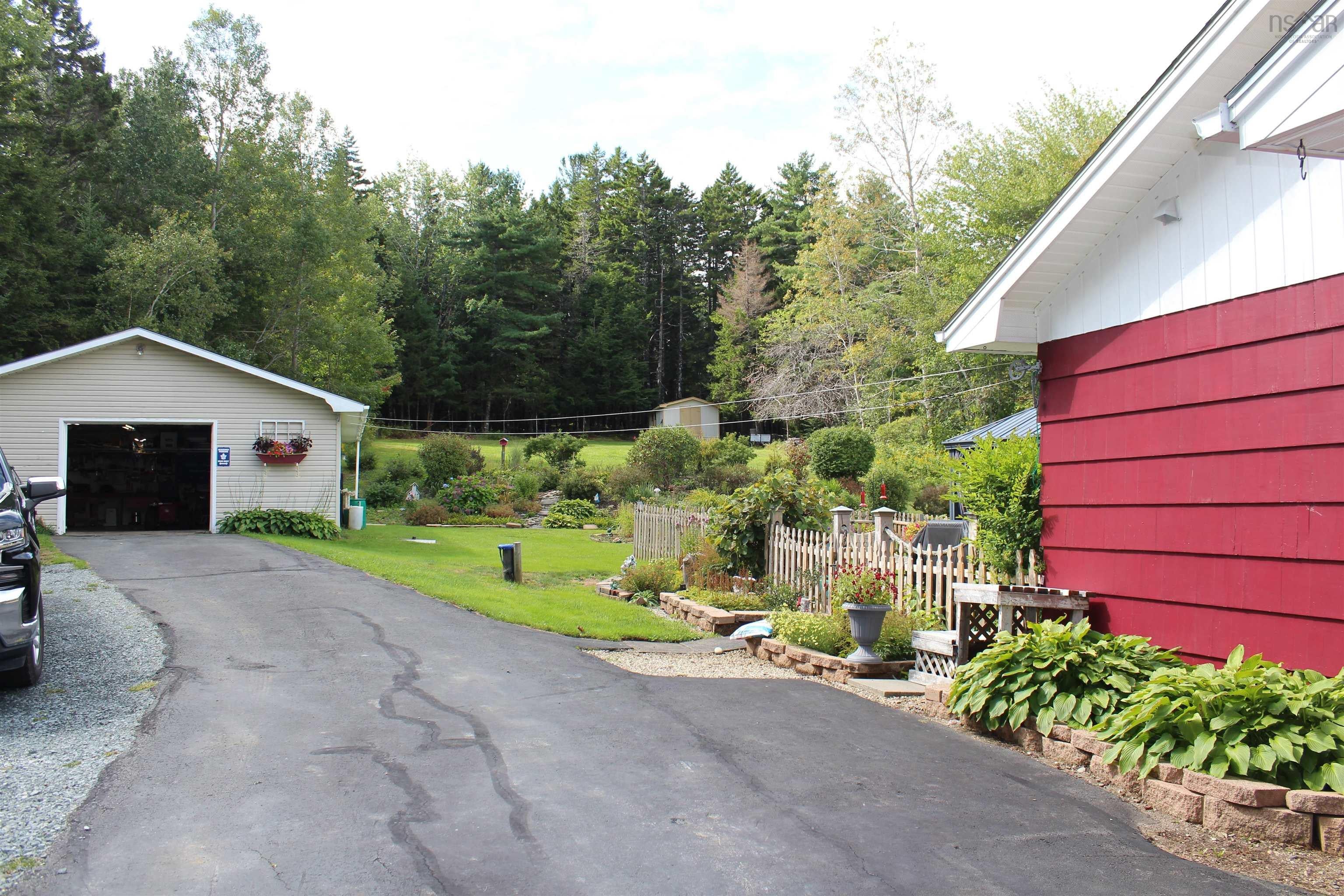 2828 Highway 331 - Photo 4