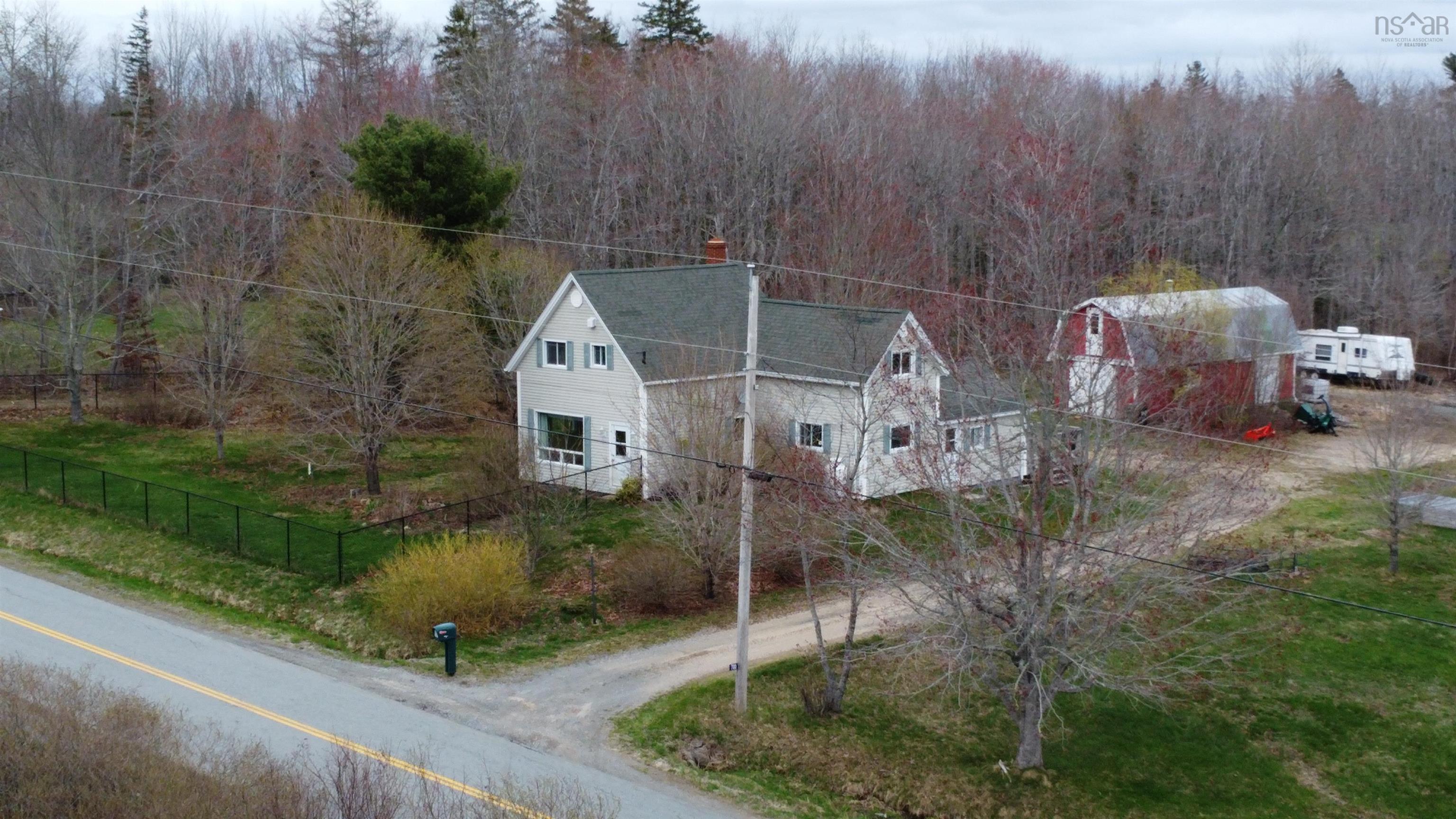 700 Farmington Road - Photo 4