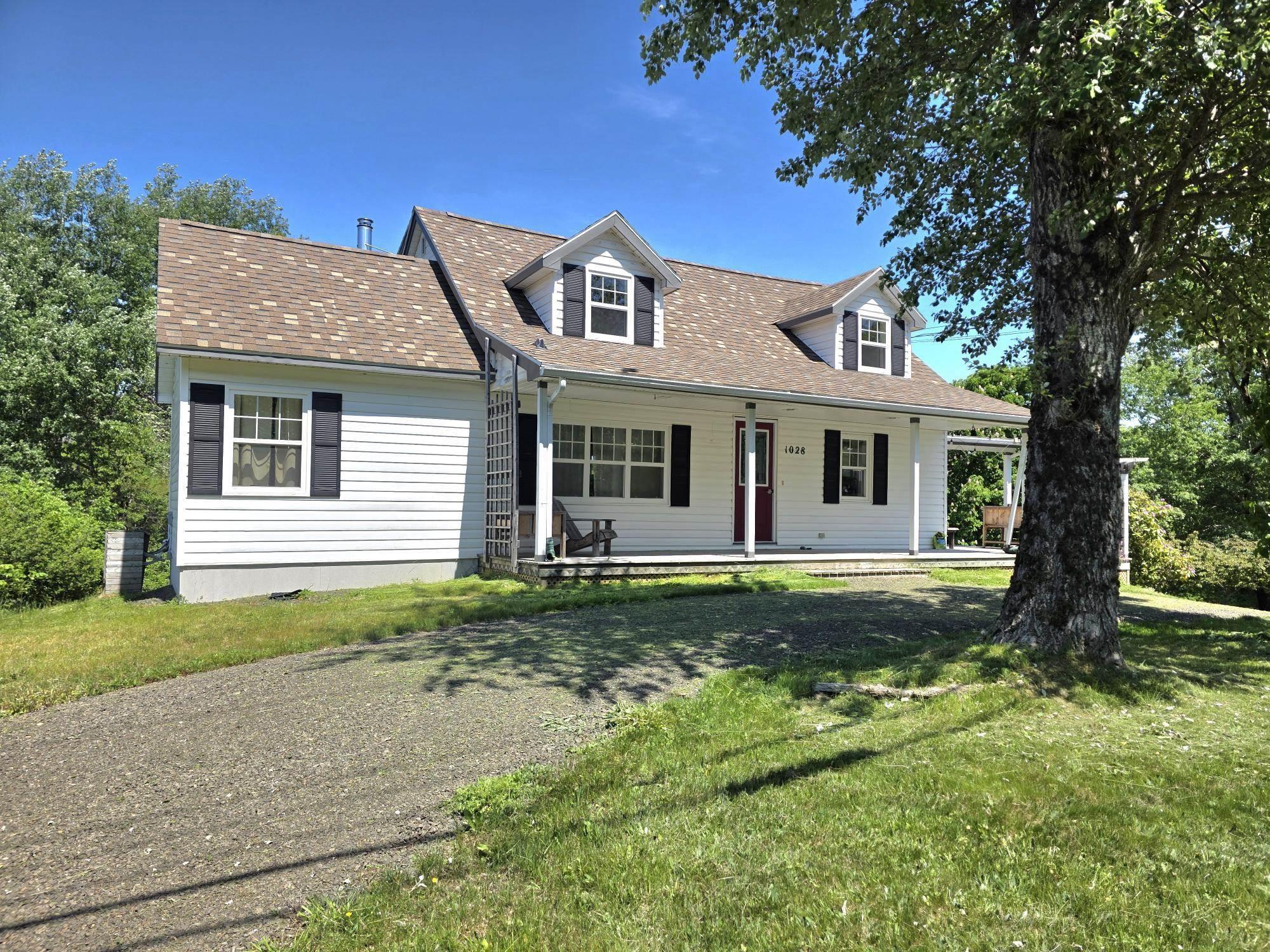 1028 Culloden Road - Photo 2