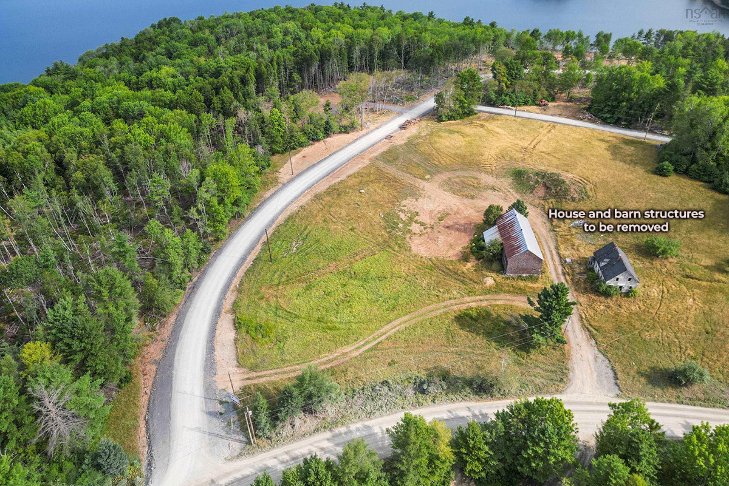 Aerial view of property and surrounding area