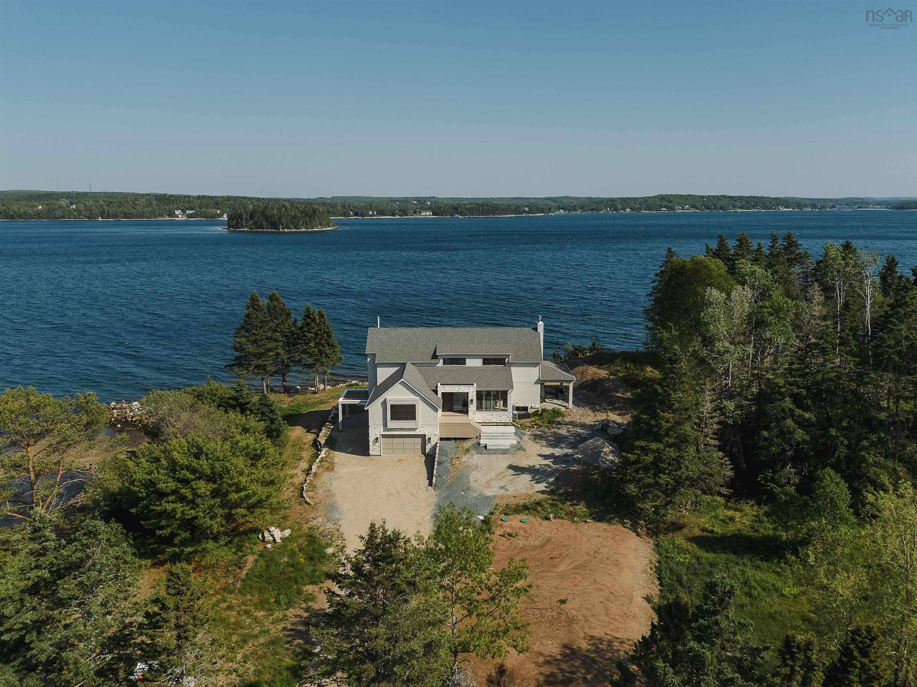 Photo 1 of 49 — 7026 St Margarets Bay Road, Boutiliers Point, NS B3Z 1W1