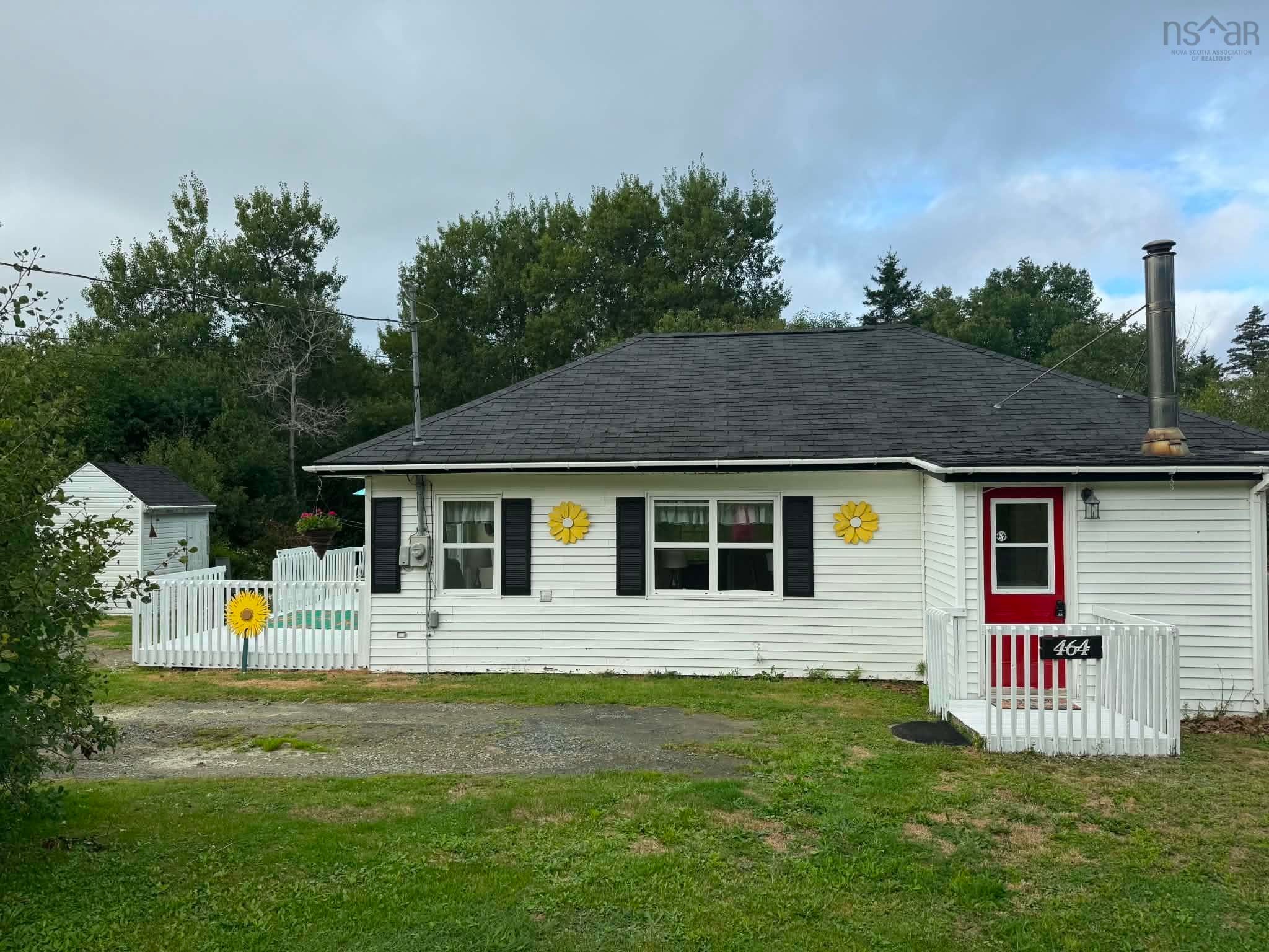 464 Greenville Road - Photo 3