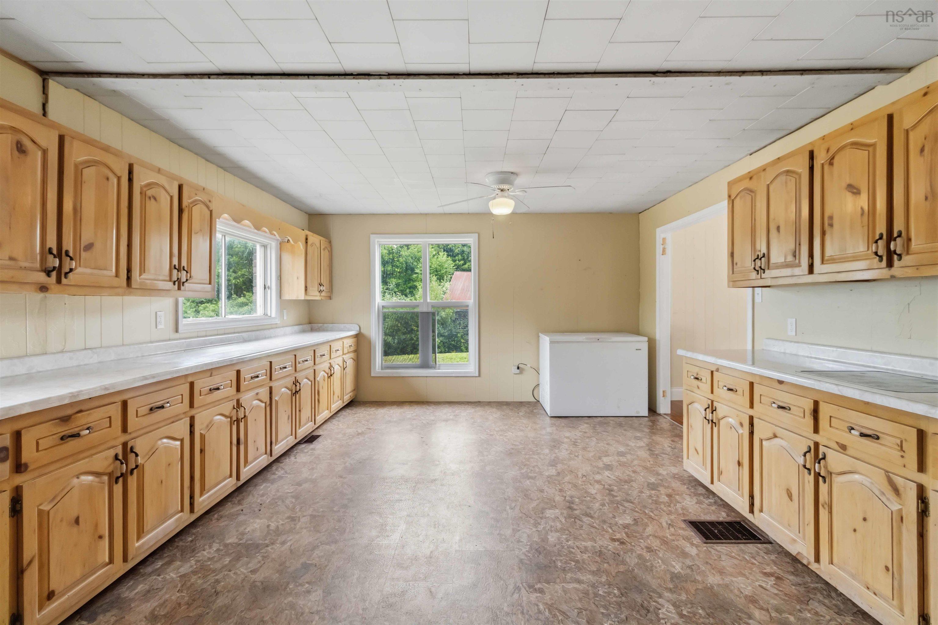 9490 Highway 8 - Photo 4