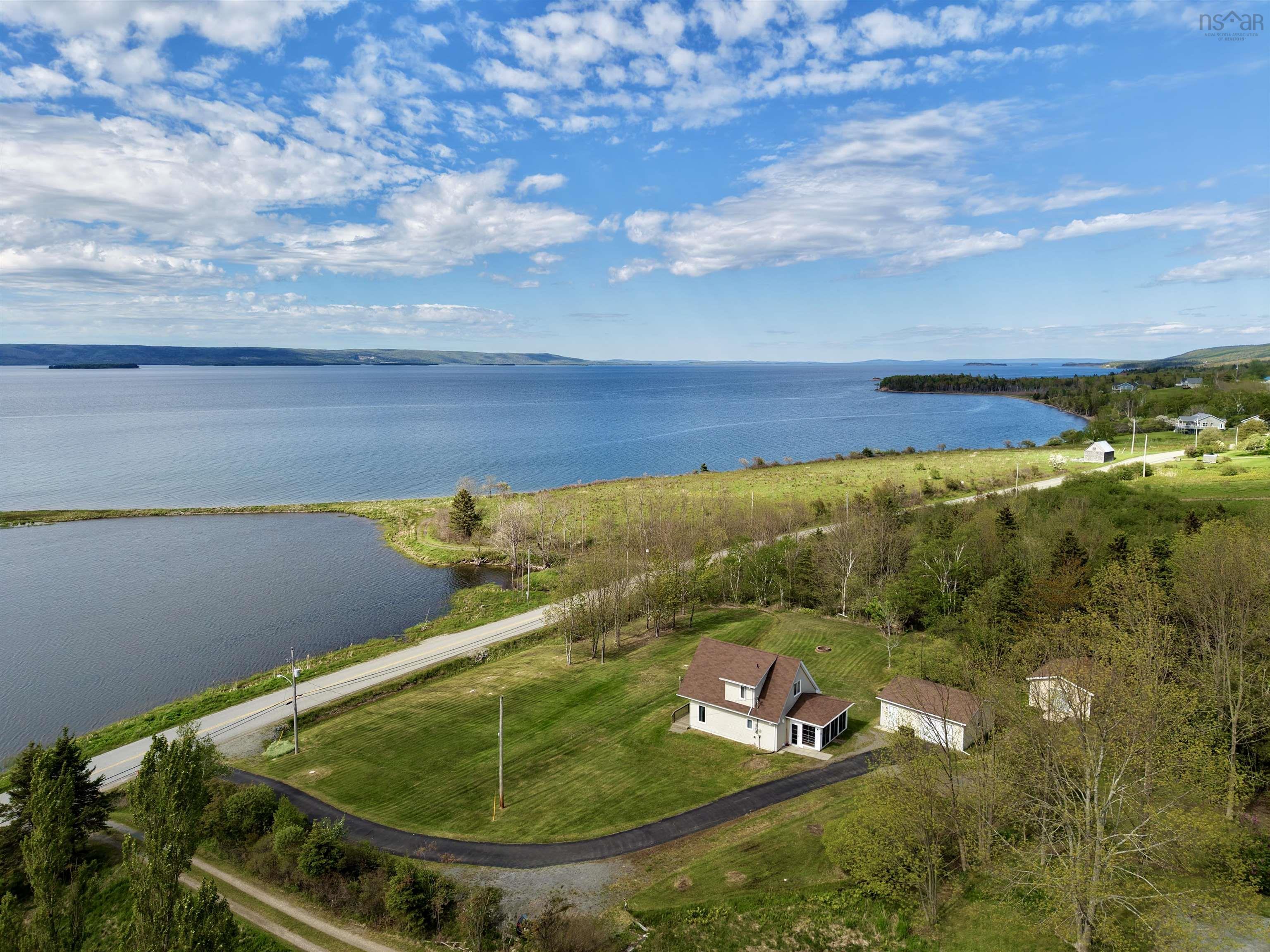 Photo 1 of 28 — 3200 West Bay Rd., St George's Channel, NS B0E 3K0