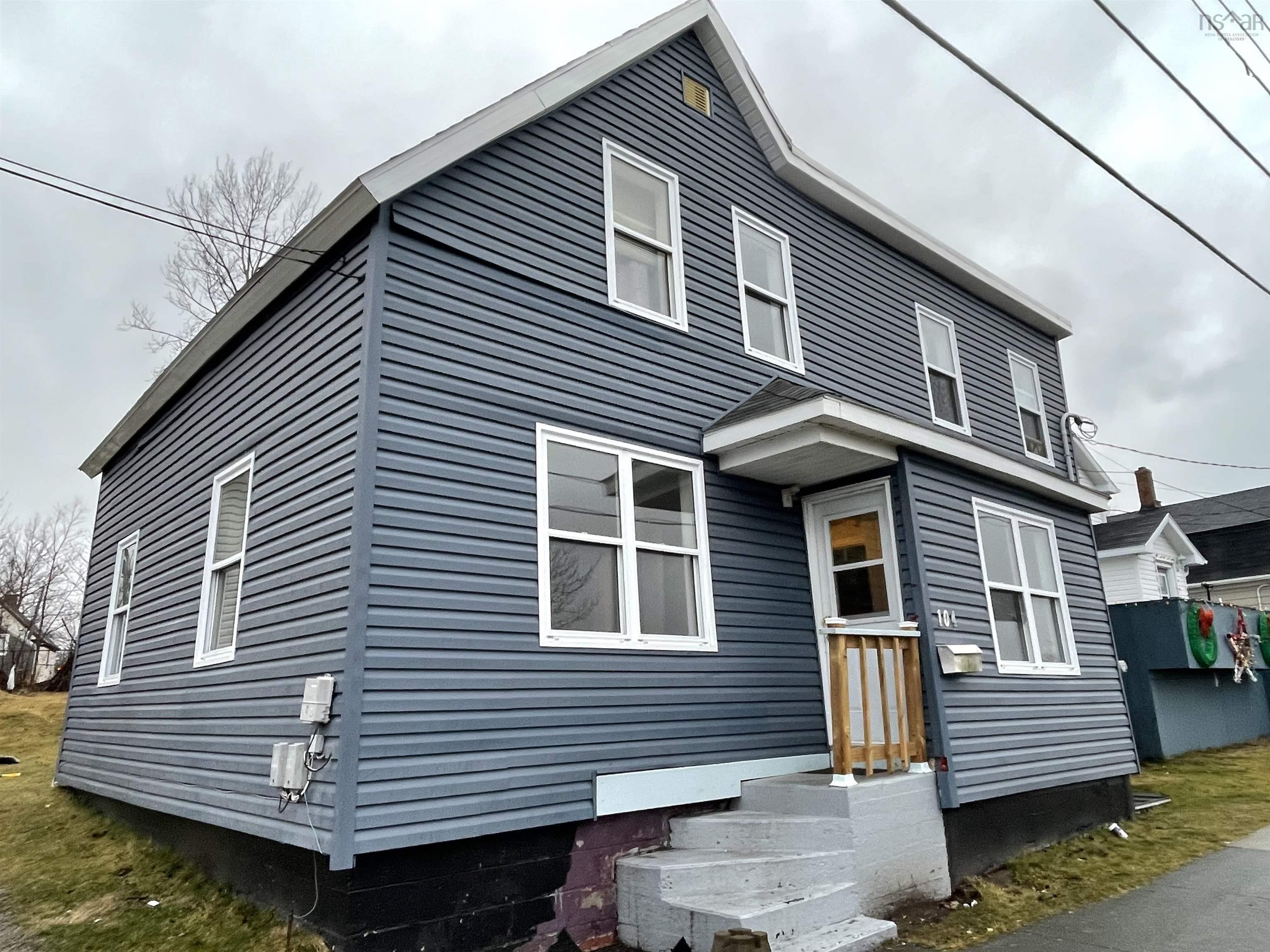 Photo 1 of 14 — 104 Intercolonial Street, Sydney, NS B1P 1S6