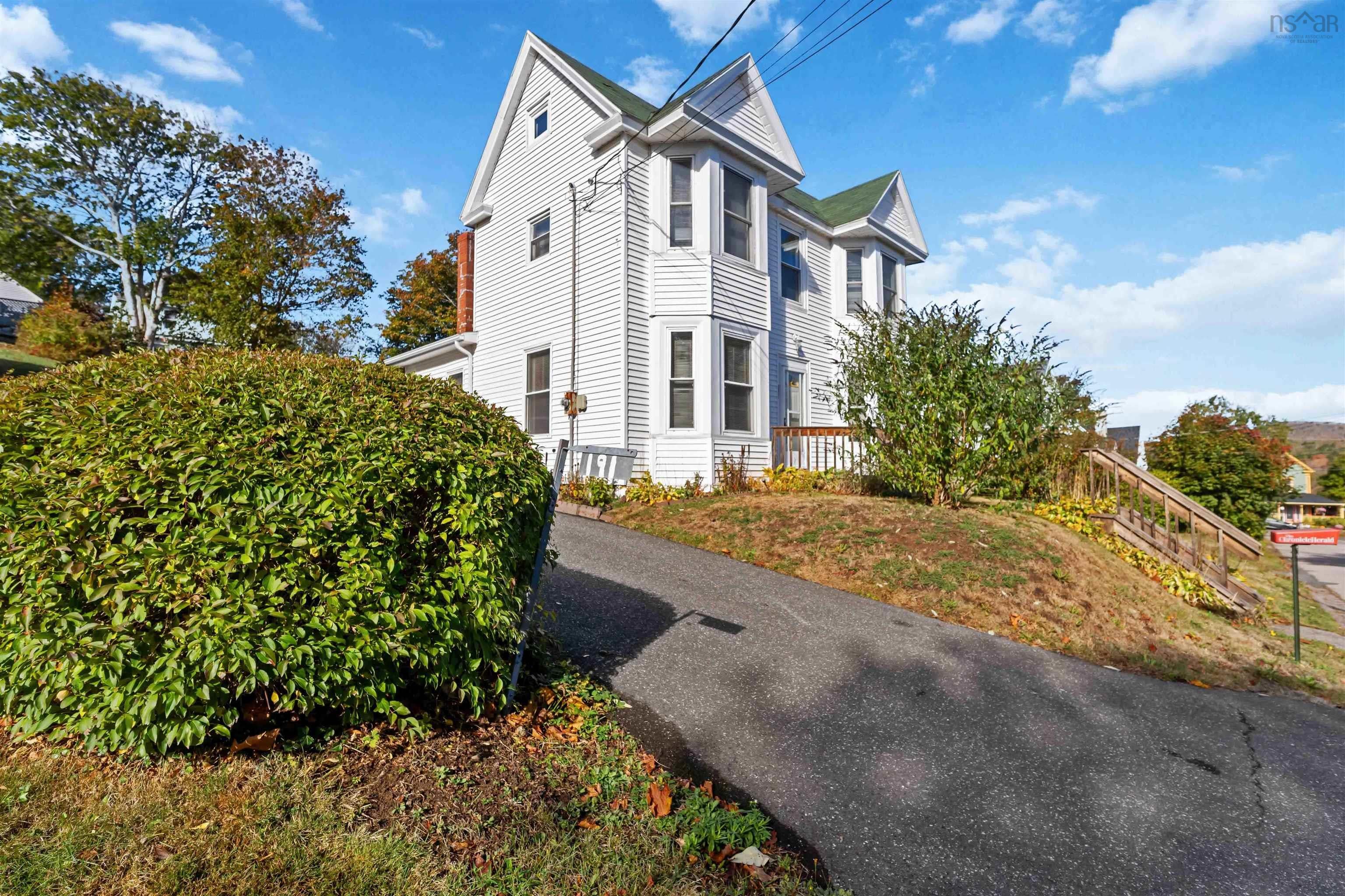 191 Second Avenue - Photo 2