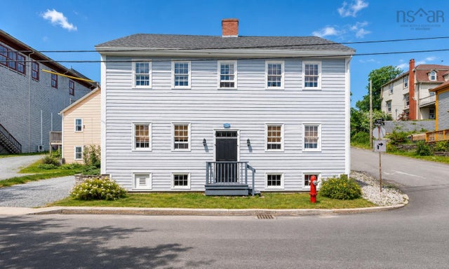 137 Pelham Street
