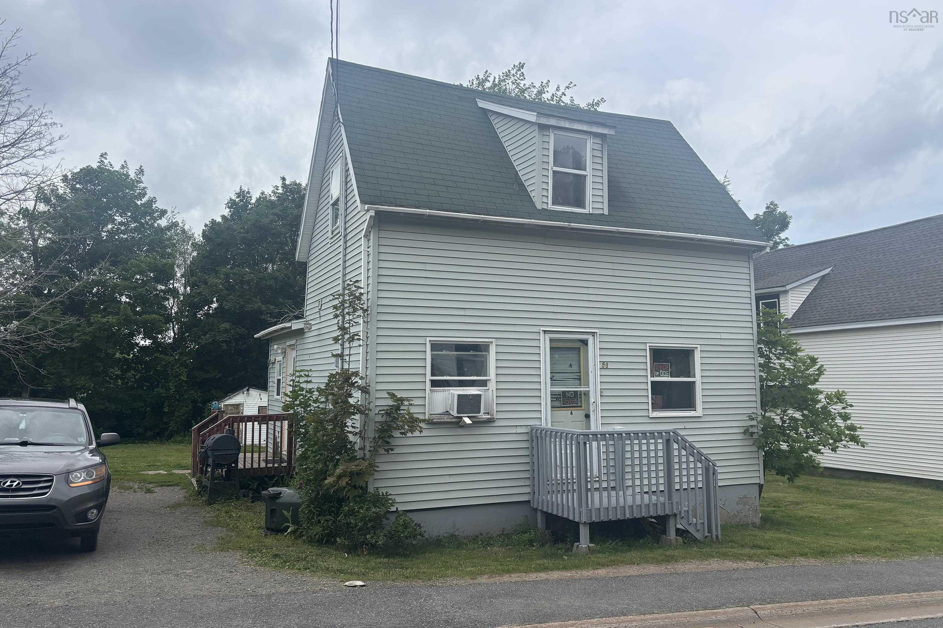 Photo 1 of 4 — 59 Church Street, Springhill, NS B0M 1X0