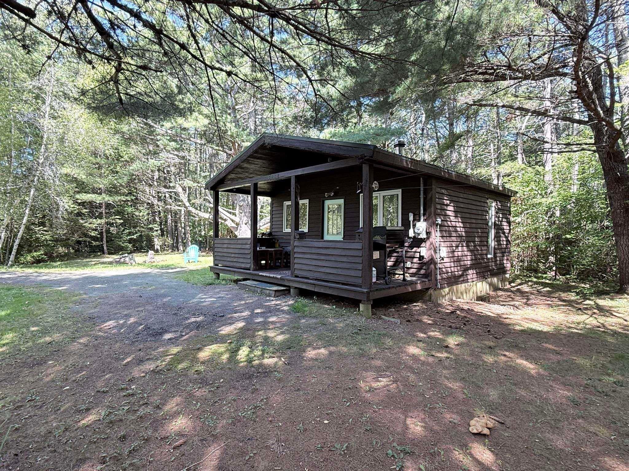 2031 East Clifford Road - Photo 2