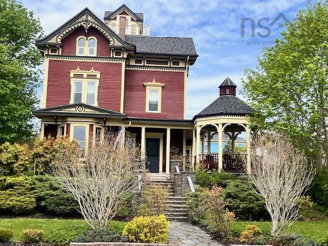Photo 1 of 30 — 42 Falkland Street, Lunenburg, NS B0J 2C0