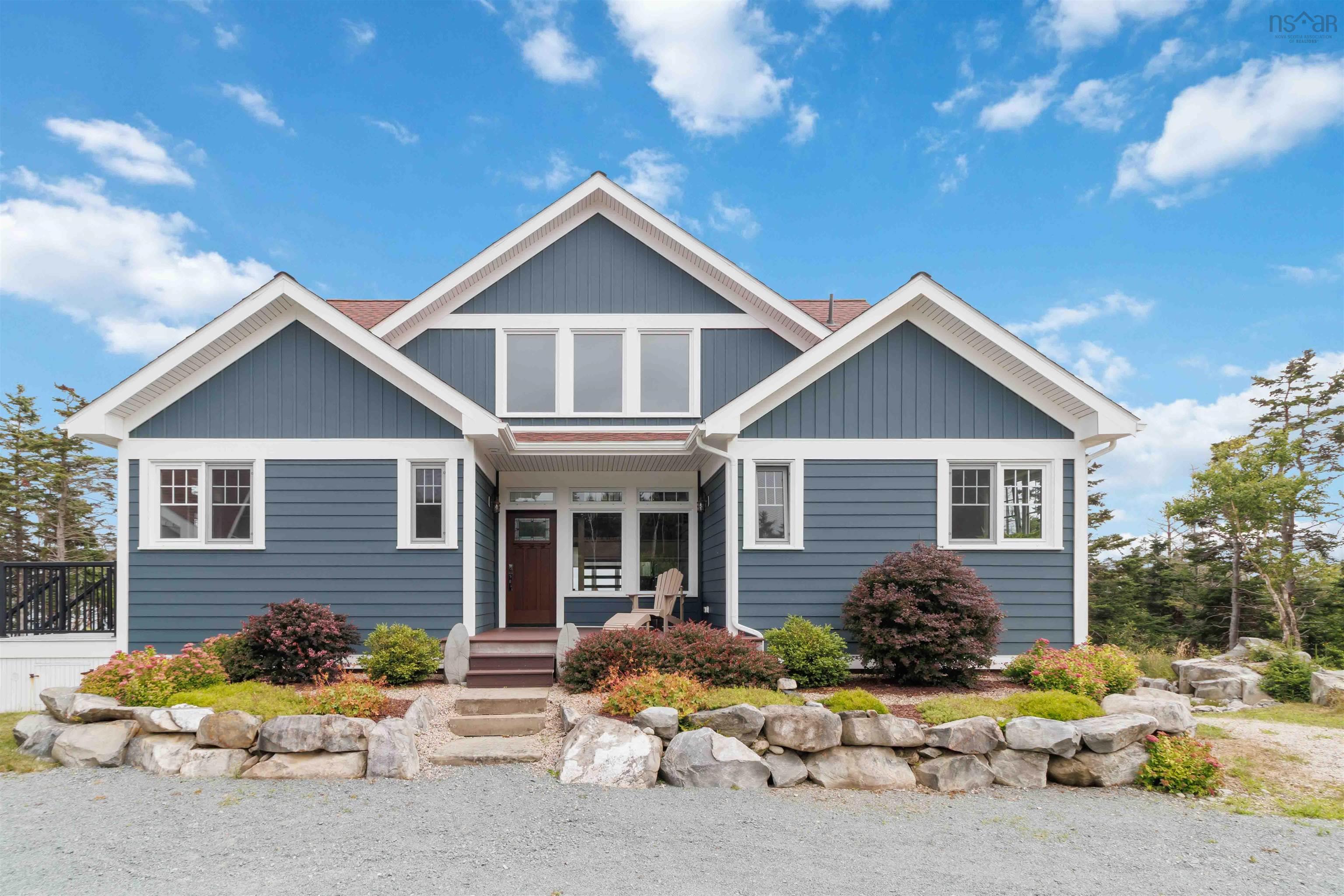 170 Edgewater Drive - Photo 3