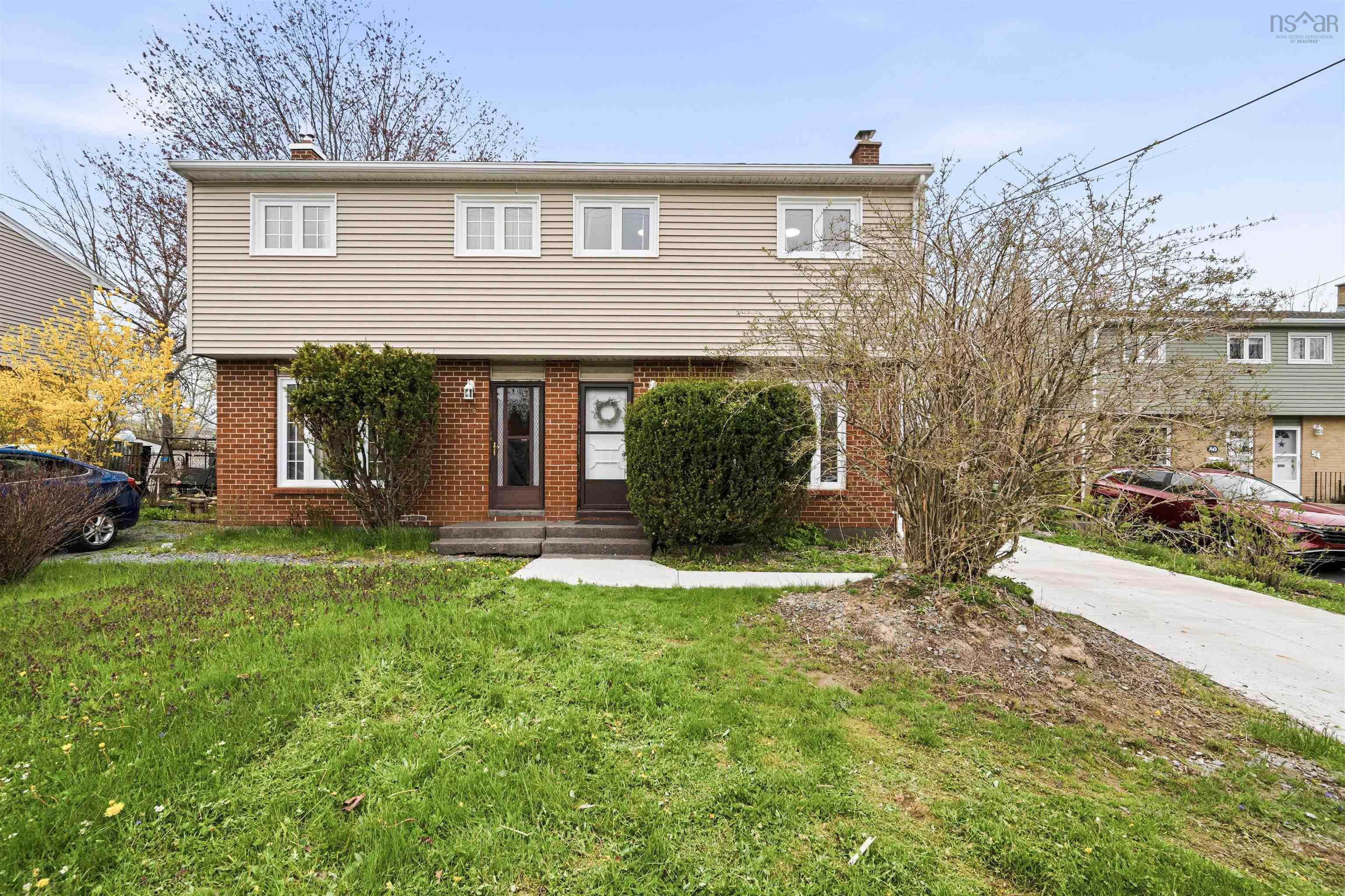 Photo 1 of 38 — 48 Armbro Lane, Dartmouth, NS B2V 1N8