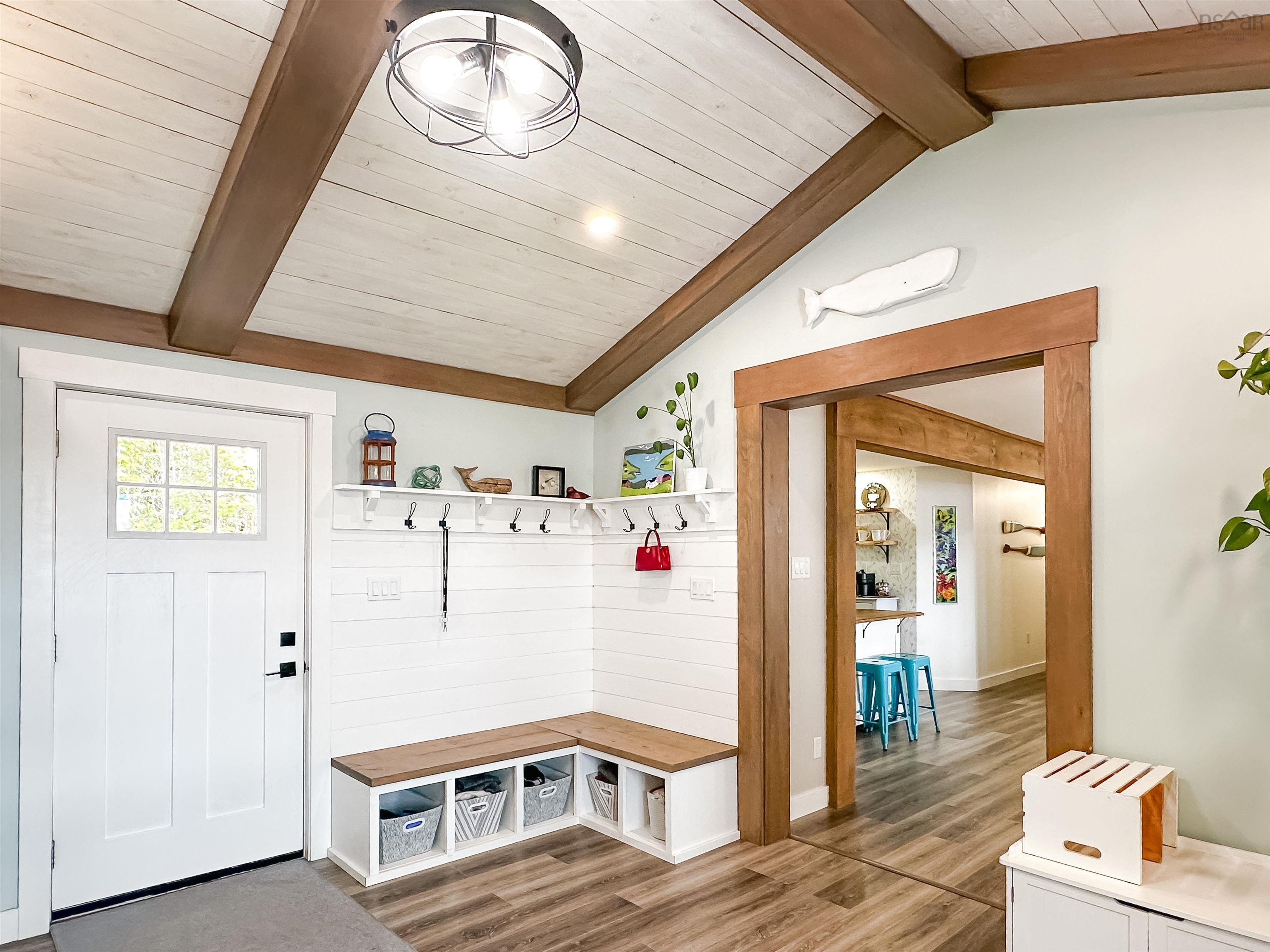 131 Meadow Lane - Photo 4